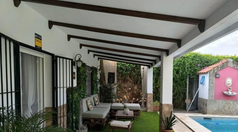 Badajoz - Villanueva de la Serena - 1080m2