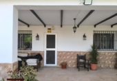Chalet independiente con terreno en venta en la España, Villanueva de la Serena, ref: TR410279 foto