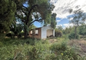 Chalet independiente con terreno en venta en la España, Badajoz, ref: TR410277 foto