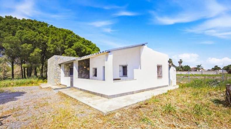 Cadiz - Chiclana de la Frontera - 6483m2