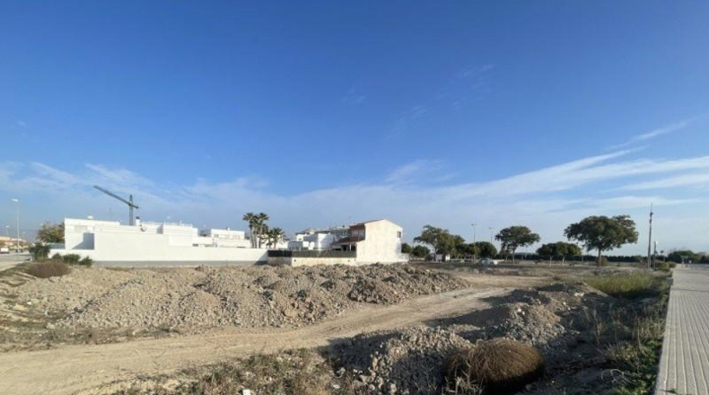 Alicante - Dolores - 900m2