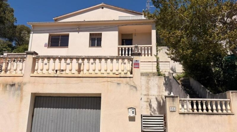 Barcelona - Canyelles - 493m2