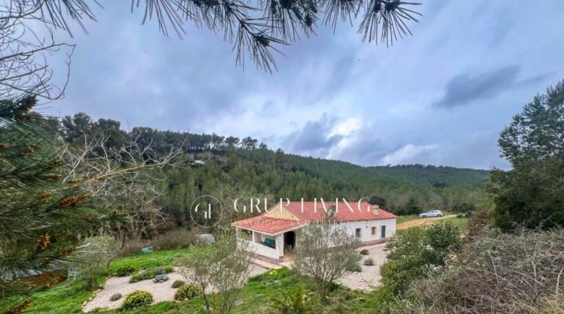 Барселона - Torrelles de Foix - 182m2
