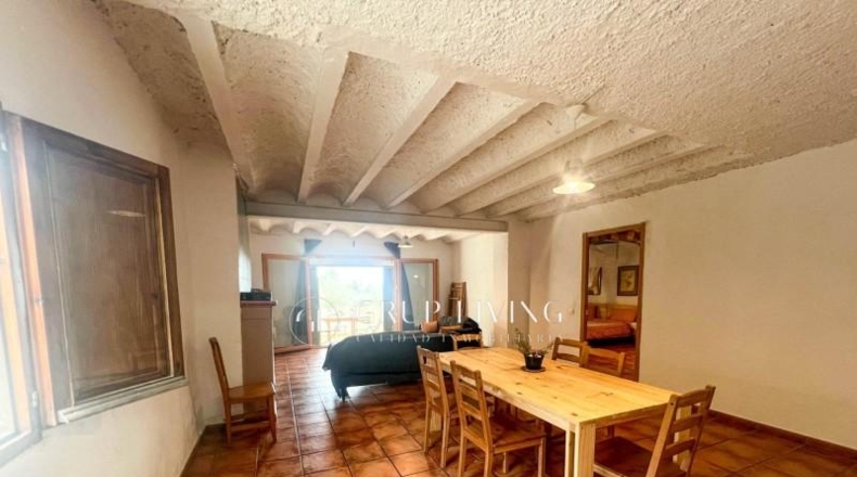 Барселона - Torrelles de Foix - 182m2