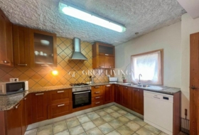Torrelles de Foix 182&nbsp;м²