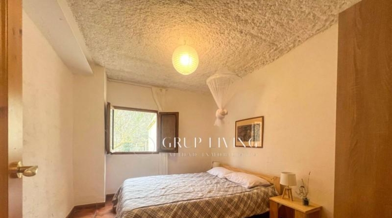 Барселона - Torrelles de Foix - 182m2