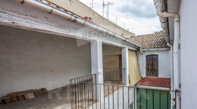 Valencia - Enguera - 726m2
