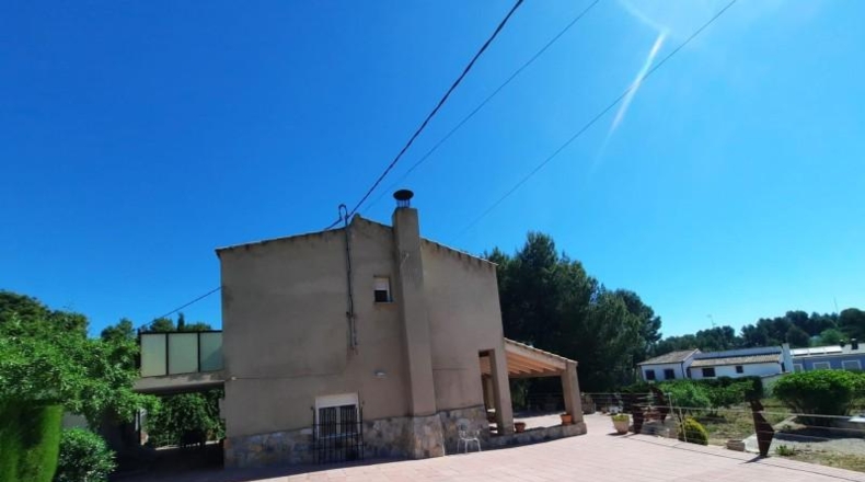 Albacete - Almansa - 6800m2