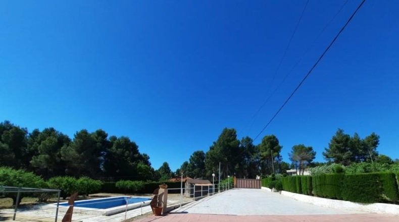 Albacete - Almansa - 6800m2