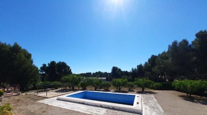 Albacete - Almansa - 6800m2