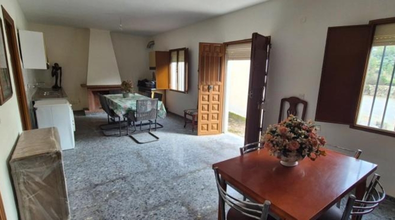 Malaga - Alcaucín - 390m2