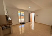 Дом с участком на продажу в городе Vilanova del Camí Фото