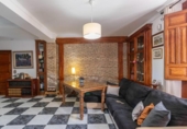 Дом с участком на продажу в городе Purchil Фото