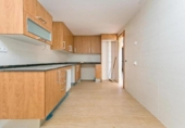 Casa de pueblo en venta en la España, Vilanova i la Geltrú, ref: TR410395 foto