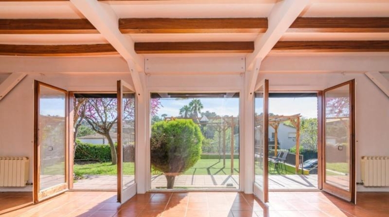 Barcelona - Lliçà d'Amunt - 939m2