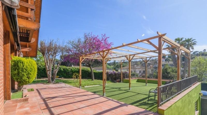 Barcelona - Lliçà d'Amunt - 939m2