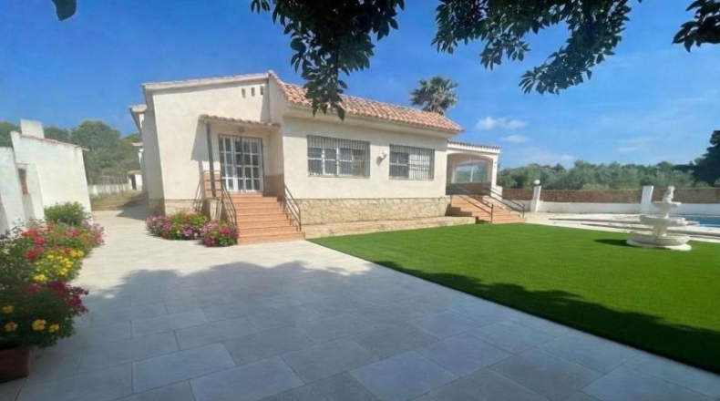 Tarragona - Alcanar - 1703m2