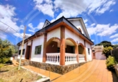 Chalet independiente con terreno en venta en la España, Cànoves, ref: TR410419 foto