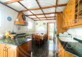 Chalet independiente con terreno en venta en la España, Cànoves, ref: TR410419 foto