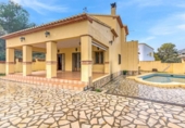 Chalet independiente con terreno en venta en la España, Orba, ref: TR396680 foto