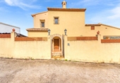 Chalet independiente con terreno en venta en la España, Orba, ref: TR396680 foto