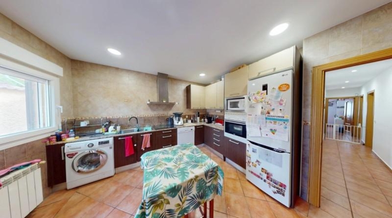 Community of Madrid - El Molar - 1653m2