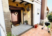 Chalet independiente con terreno en venta en la España, Algeciras, ref: TR410440 foto