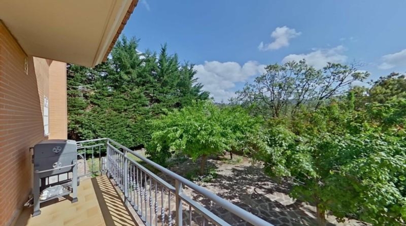 Community of Madrid - Miraflores de la Sierra - 246m2