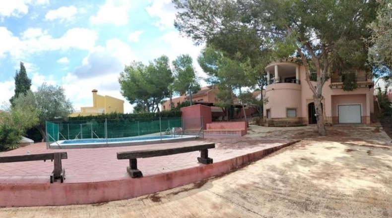 Alicante - San Miguel de Salinas - 1250m2