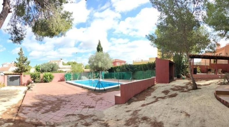 Alicante - San Miguel de Salinas - 1250m2