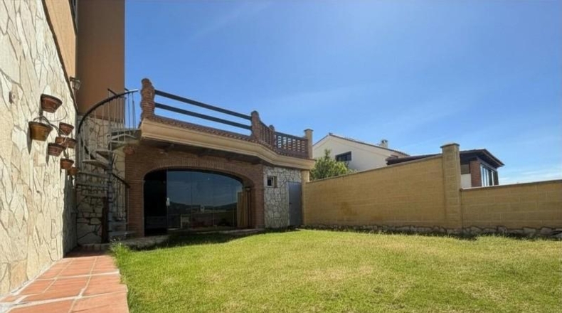 Cadiz - Algeciras - 592m2