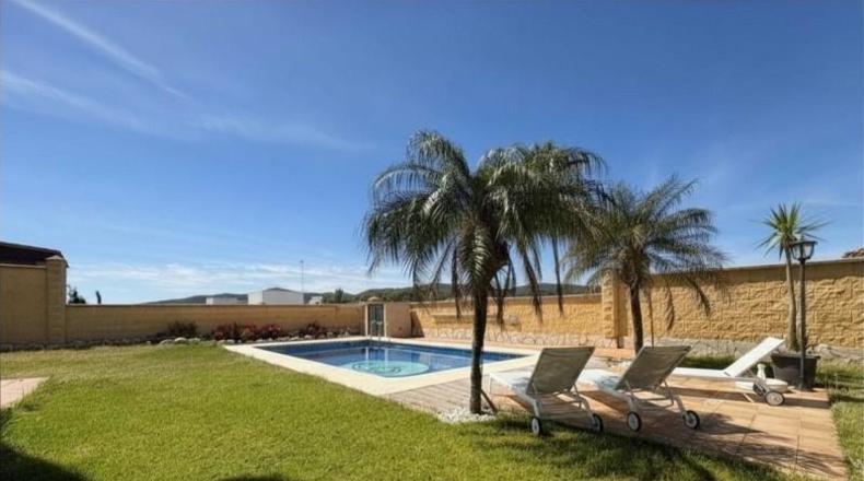 Cadiz - Algeciras - 592m2