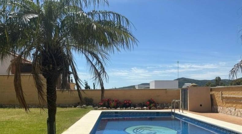 Cadiz - Algeciras - 592m2