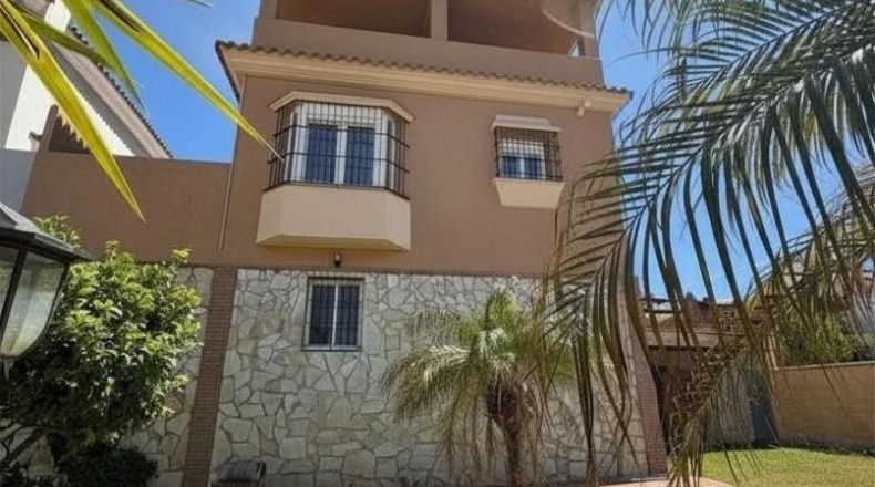 Cadiz - Algeciras - 592m2