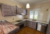Отдельно стоящий дом с участком на продажу в городе els Poblets Фото