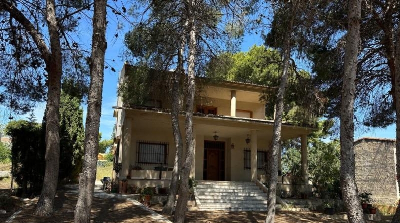 Alicante - Torrevieja - 1300m2