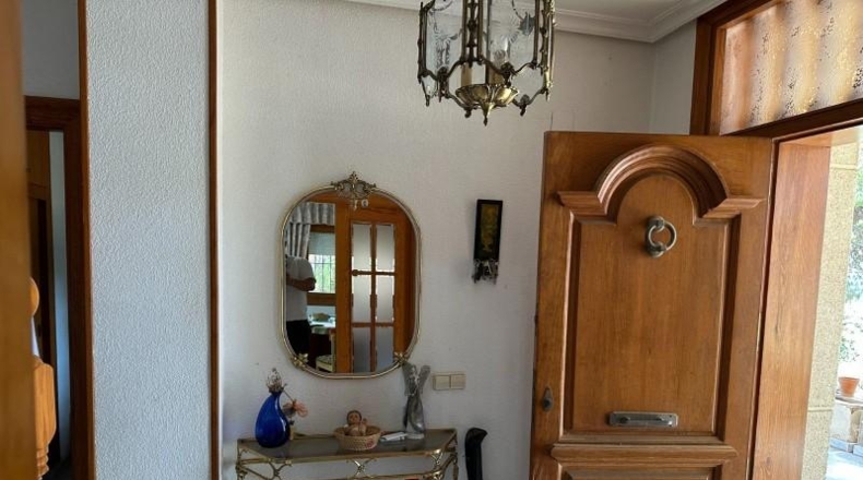 Alicante - Torrevieja - 1300m2