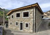 Xalet independent amb terreny en venda a la España, Proaza, ref.: TR347717 foto
