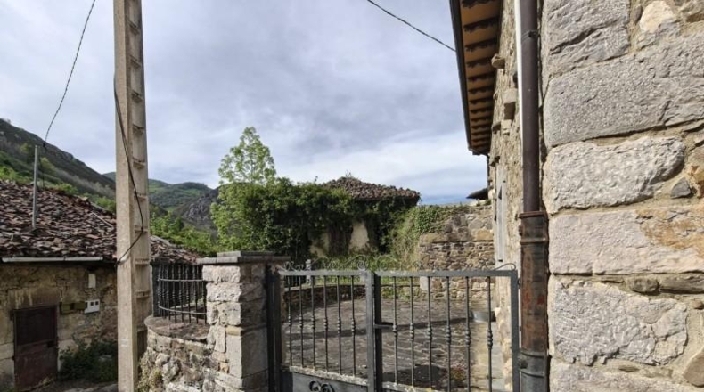 Asturias - Proaza - 1800m2
