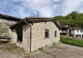 Xalet independent amb terreny en venda a la España, Proaza, ref.: TR347717 foto