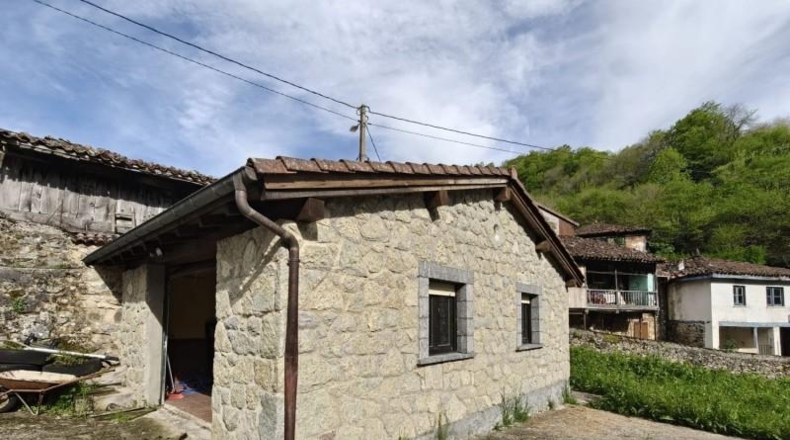 Asturias - Proaza - 1800m2