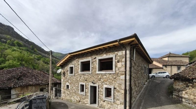 Asturias - Proaza - 1800m2