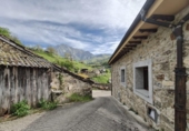 Xalet independent amb terreny en venda a la España, Proaza, ref.: TR347717 foto