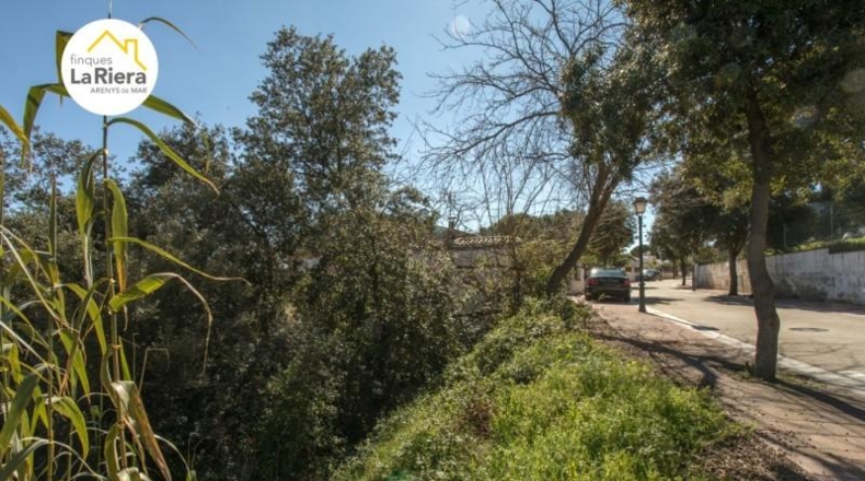 Barcelona - Arenys de Mar - 1034m2