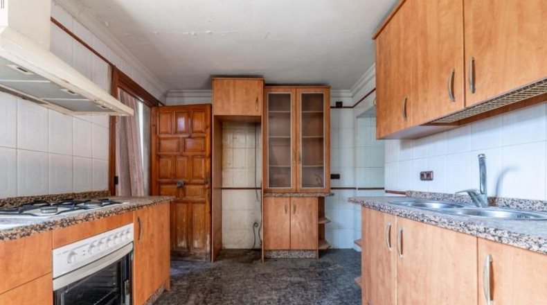 Granada - Albolote - 577m2