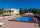 Chalet independiente con terreno en venta en la España, Alzira, ref: TR411364 foto