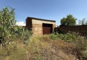 Chalet independiente con terreno en venta en la España, Badajoz, ref: TR411365 foto