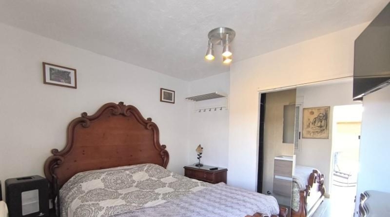 Alicante - Villena - 8000m2