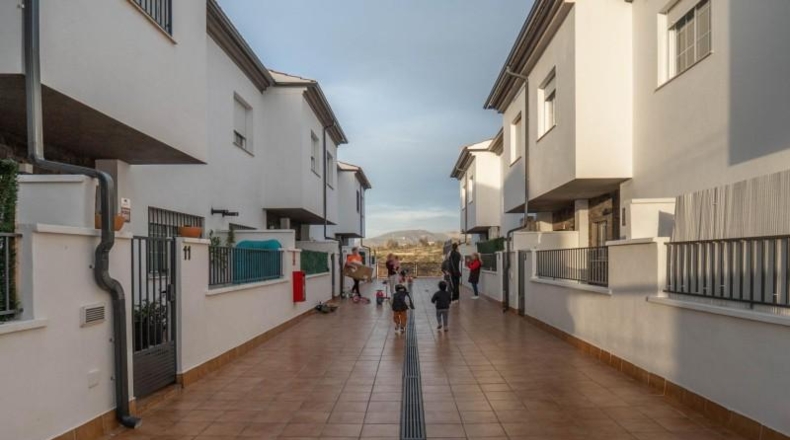 Granada - Gójar - 2140m2