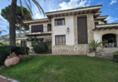 Chalet independiente con terreno en venta en la España, Alicante, ref: TR379469 foto